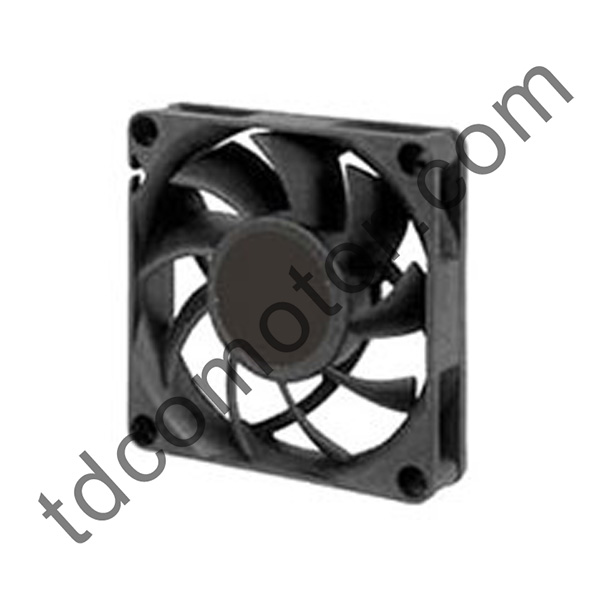 Ventilateur axial DC 70x70x15 YZ-7015D roulement à billes à roulement à billes